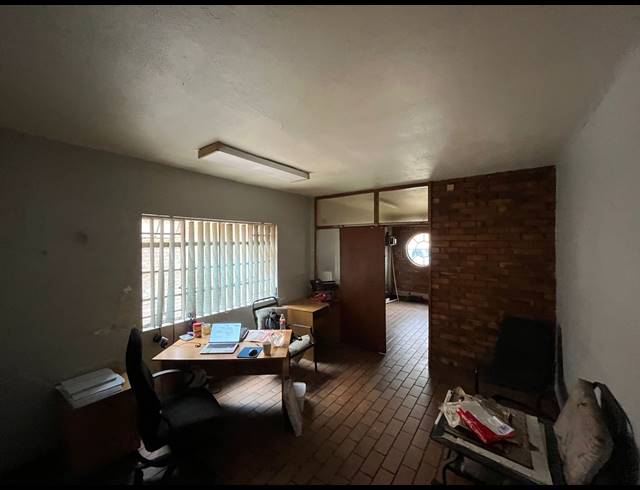 700M² WAREHOUSE TO LET IN BRAKPAN CENTRAL